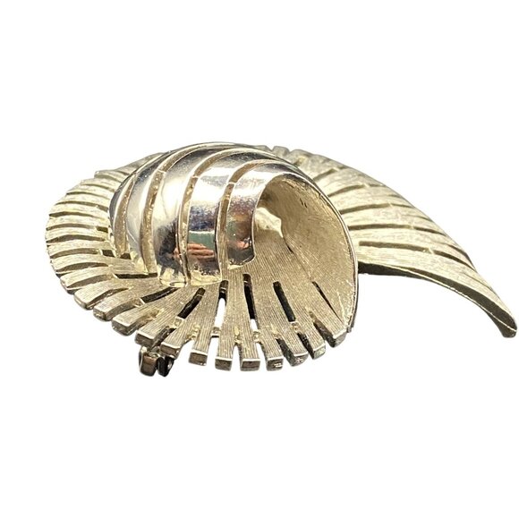 Vintage JJ Jonette  Brooch Pin Silver-Tone Spiral Swirl Modernist Tornado 1980s - Picture 2 of 8